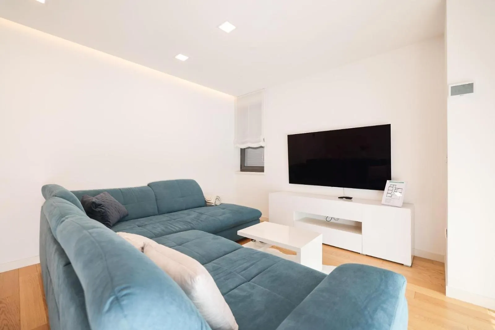 Lunula Residence Zadar 0*,  Croatia